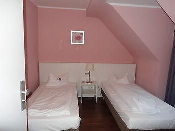 Altstadt Hotel Barcelona Dusseldorf Bagian luar foto